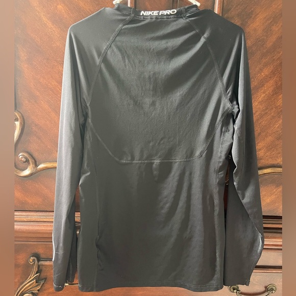 Nike Dri Fit Small - Picture 9 of 9